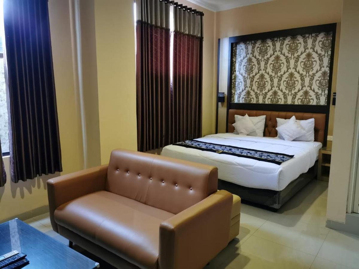 Oyo 822 Hotel Mukti Jaya Purwokerto Eksteriør bilde